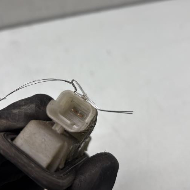 Bouton de coffre CITROEN C4 PICASSO 1 Photo n°3