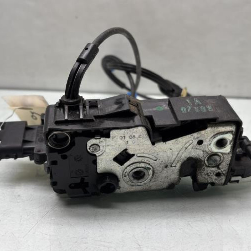 Serrure avant gauche CITROEN C4 PICASSO 1 Photo n°1