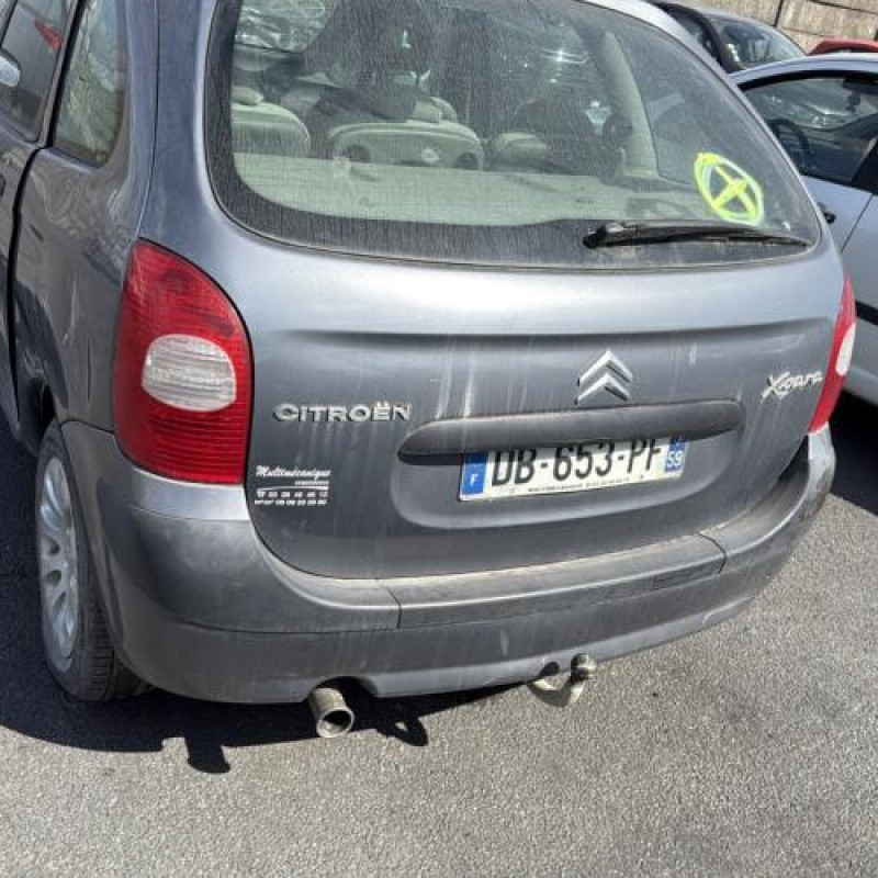 Feu arriere principal gauche (feux) CITROEN XSARA PICASSO Photo n°10