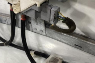 Leve vitre electrique avant gauche CITROEN XSARA PICASSO