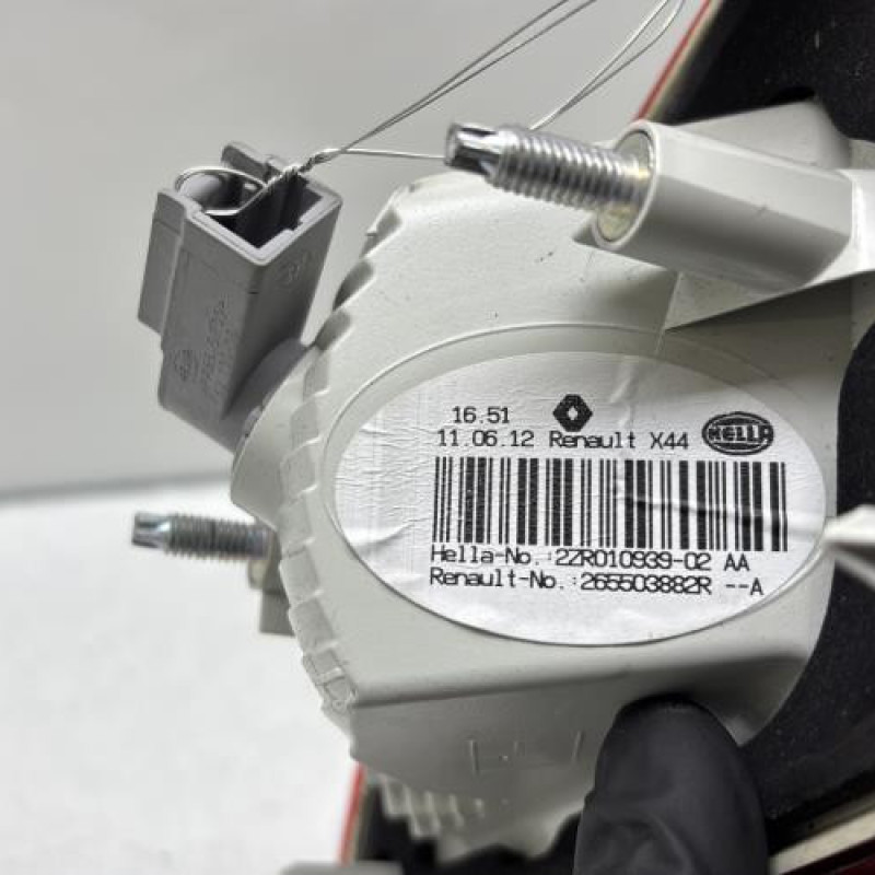 Feu arriere secondaire droit (feux) RENAULT TWINGO 2 Photo n°4