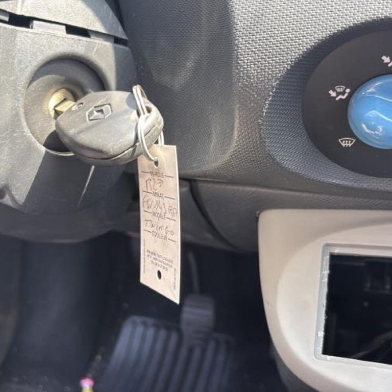 Ceinture avant gauche RENAULT TWINGO 2 Photo n°20