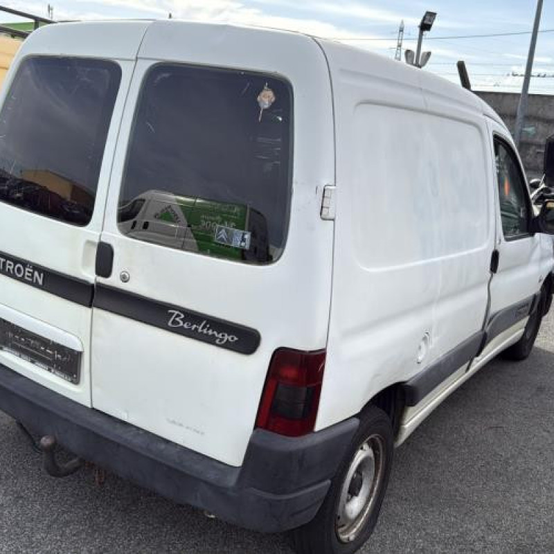 Serrure avant gauche CITROEN BERLINGO 1 Photo n°6