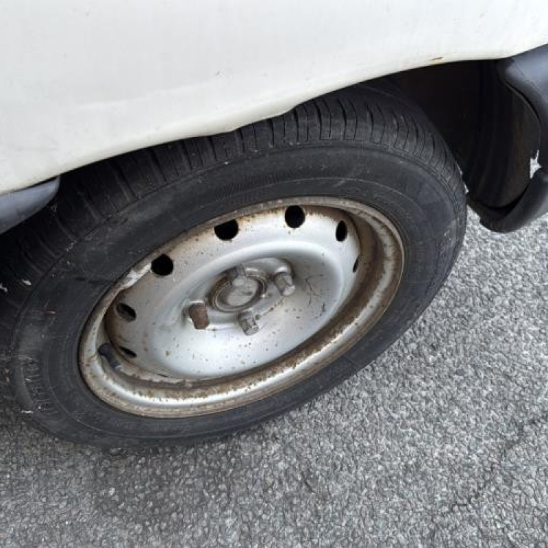 Serrure avant gauche CITROEN BERLINGO 1 Photo n°13