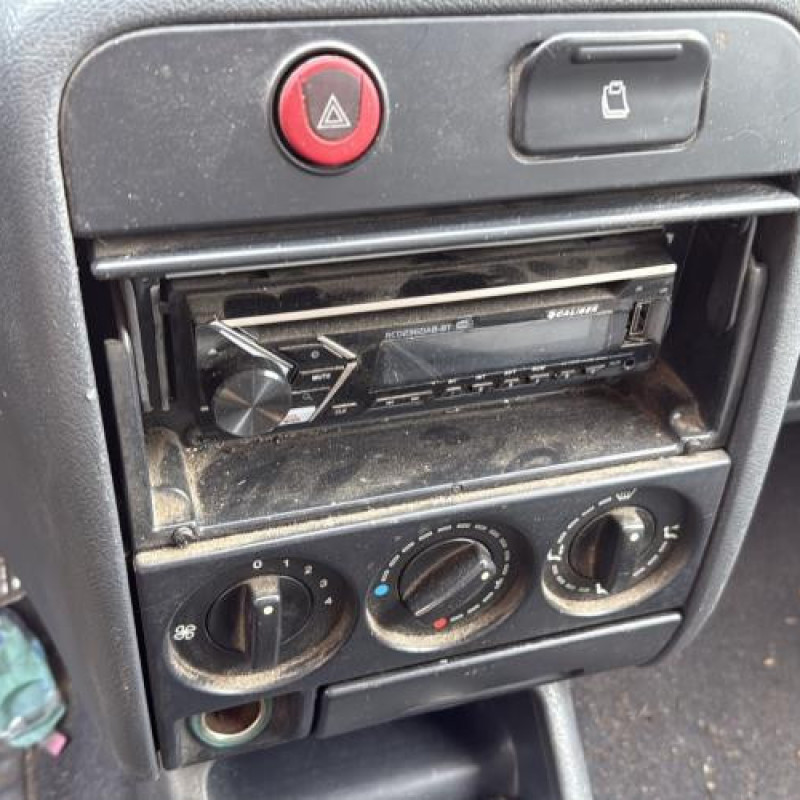 Serrure avant gauche CITROEN BERLINGO 1 Photo n°18