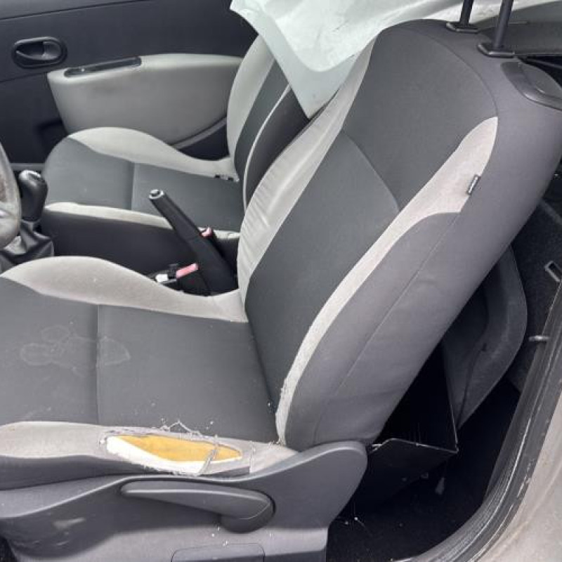 Porte avant droit RENAULT CLIO 3 Photo n°18