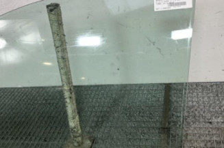 Vitre avant gauche RENAULT CLIO 3
