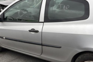 Renfort pare choc avant (traverse) RENAULT CLIO 3