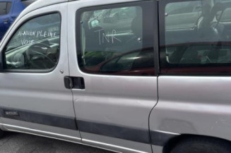 Poignee porte avant gauche CITROEN BERLINGO 1