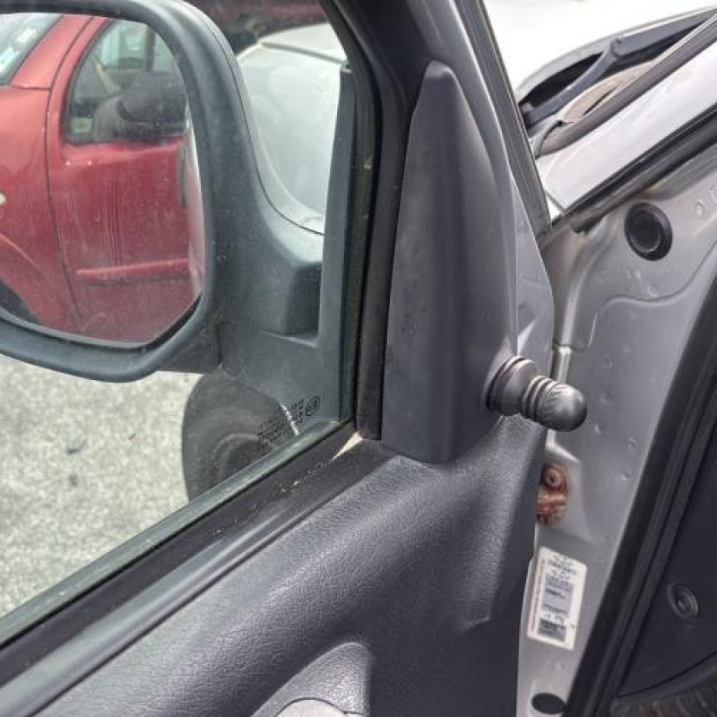 Poignee porte avant gauche CITROEN BERLINGO 1 Photo n°14