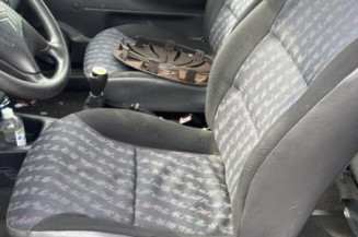 Poignee porte avant gauche CITROEN BERLINGO 1