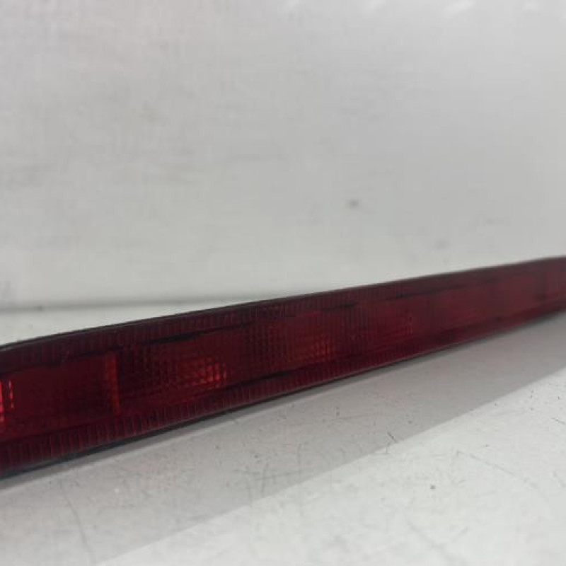 Feu arriere stop central CITROEN BERLINGO 1 Photo n°4