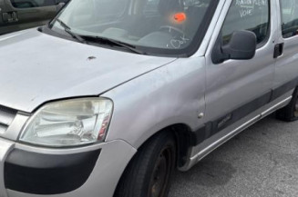 Feu arriere stop central CITROEN BERLINGO 1