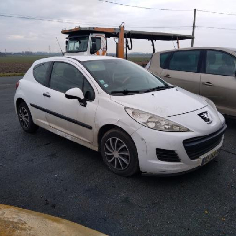 Attache ceinture avant gauche PEUGEOT 207 Photo n°5