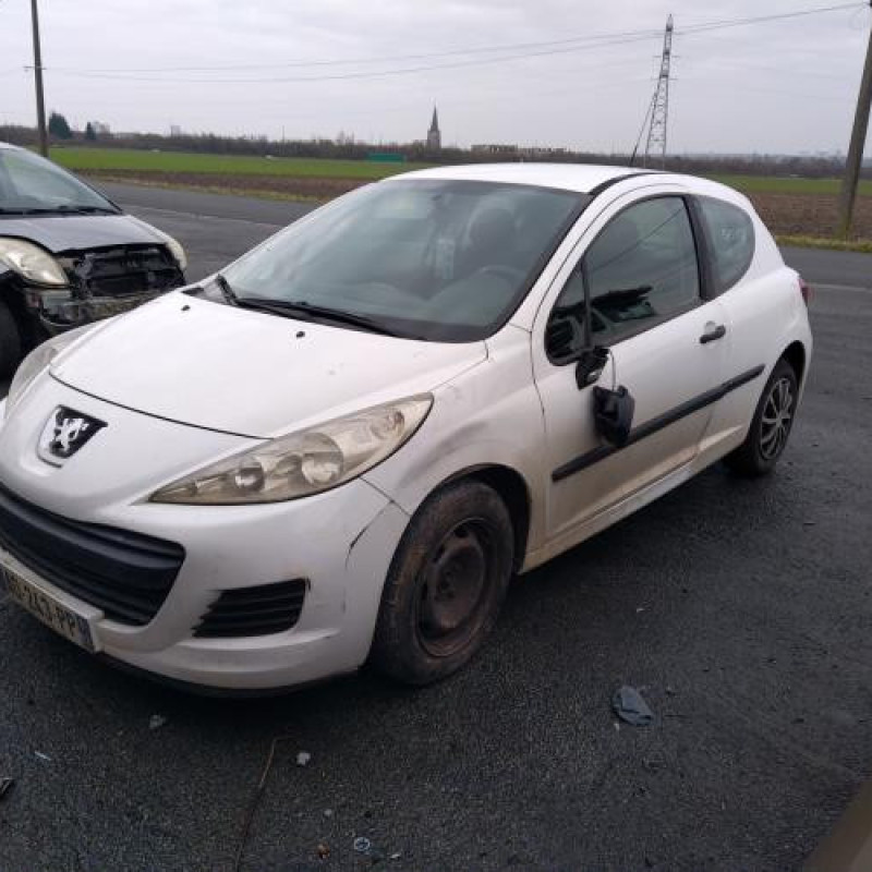 Attache ceinture avant gauche PEUGEOT 207 Photo n°6