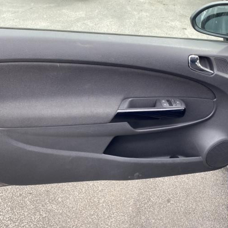 Custode avant gauche OPEL CORSA D Photo n°14