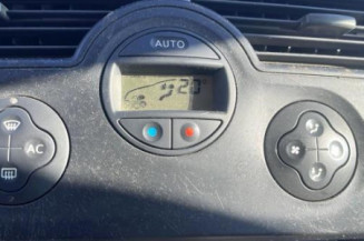 Custode avant droit (porte) RENAULT SCENIC 2
