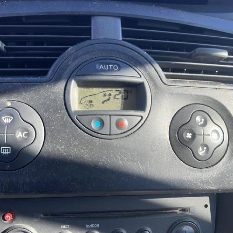 Custode avant droit (porte) RENAULT SCENIC 2 Photo n°10