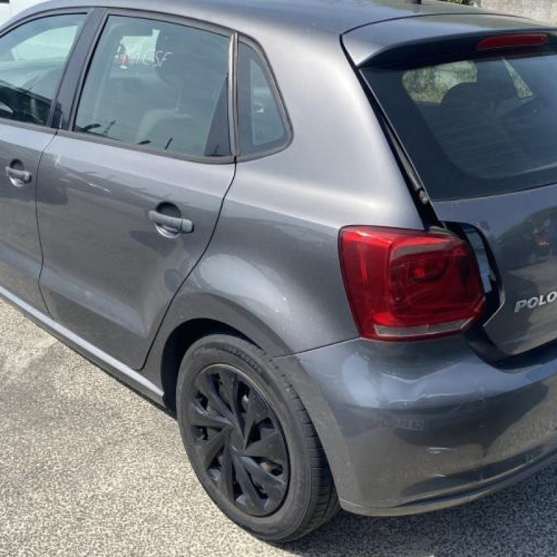 Feu arriere principal gauche (feux) VOLKSWAGEN POLO 5 Photo n°7
