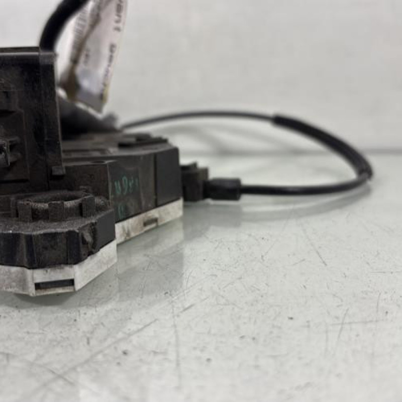 Serrure avant gauche CITROEN C4 PICASSO 1 Photo n°4