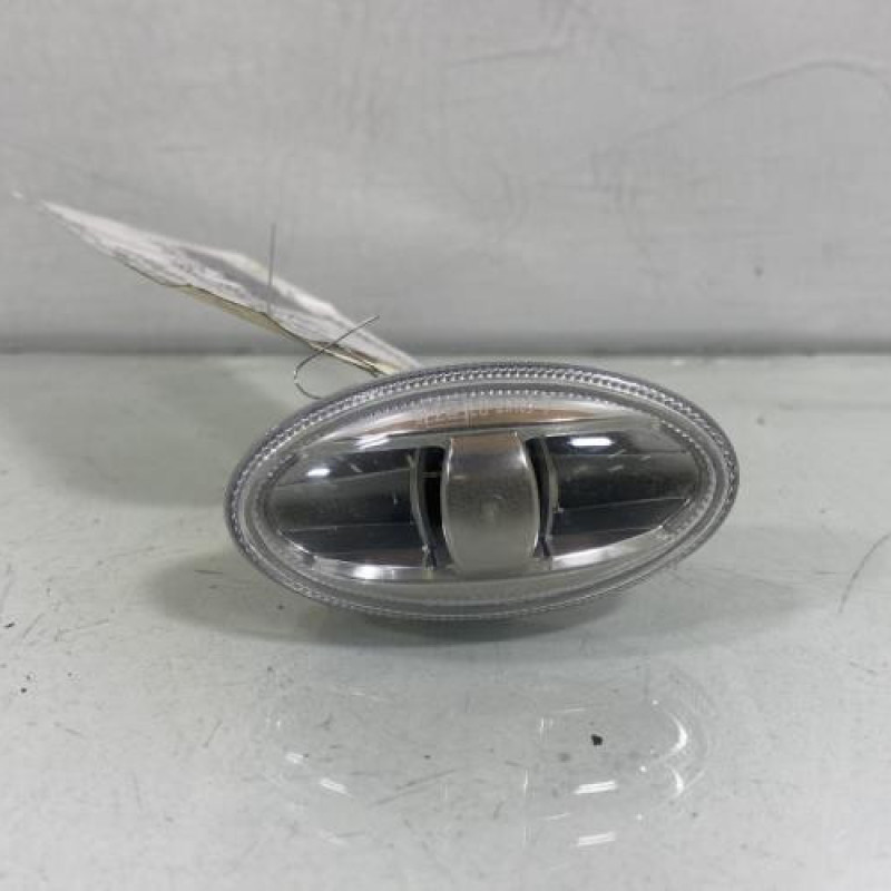 Repetiteur clignotant avant droit  (Feux) CITROEN JUMPY 3 M Photo n°1