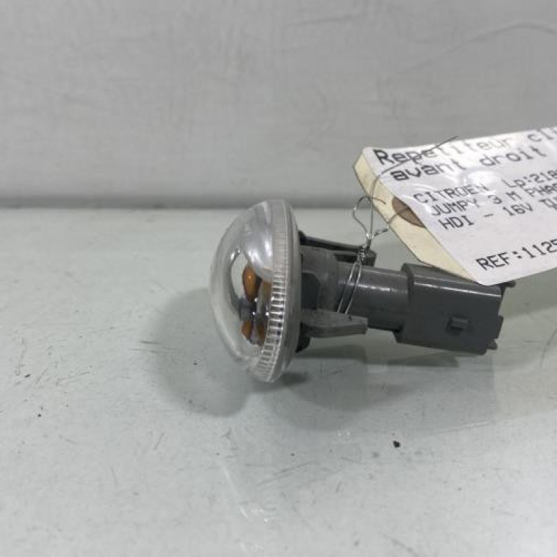 Repetiteur clignotant avant droit  (Feux) CITROEN JUMPY 3 M Photo n°2
