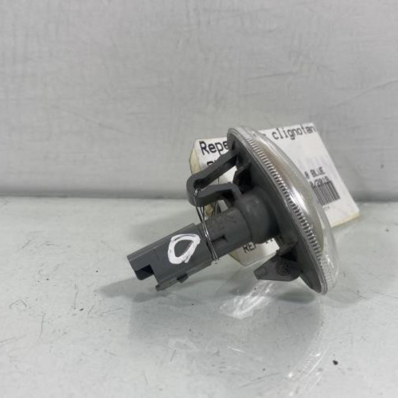Repetiteur clignotant avant droit  (Feux) CITROEN JUMPY 3 M Photo n°4