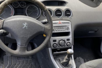 Armature avant, Masque avant PEUGEOT 308 1