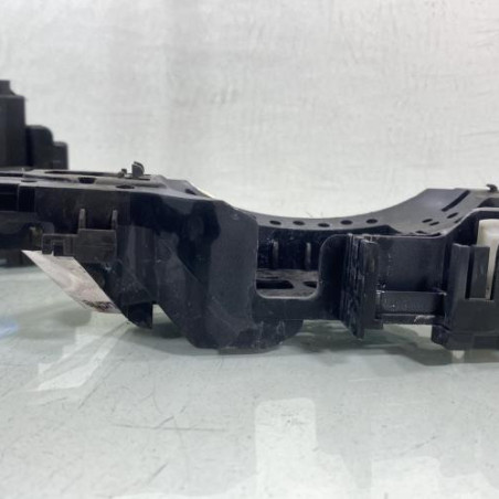 Serrure avant gauche RENAULT MEGANE 3