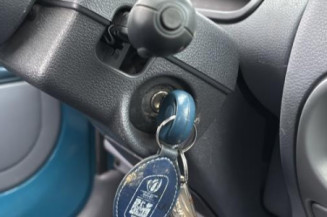 Leve vitre electrique avant gauche RENAULT TWINGO 1