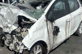 Anti brouillard arriere PEUGEOT 208 1