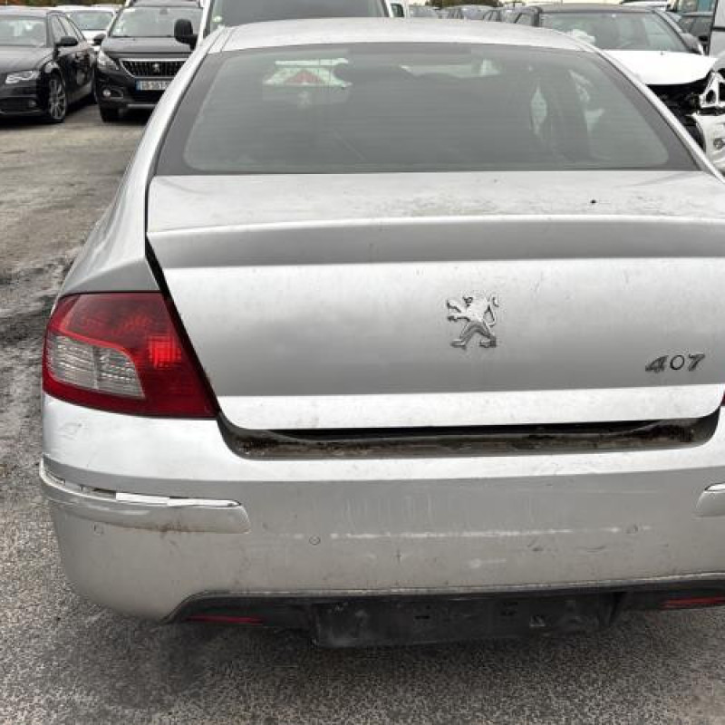 Feu arriere principal gauche (feux) PEUGEOT 407 Photo n°9