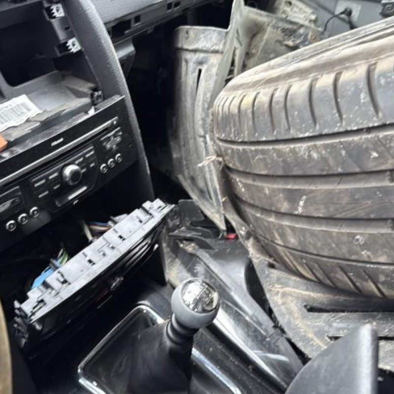 Feu arriere principal gauche (feux) PEUGEOT 407 Photo n°17