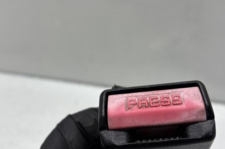 Attache ceinture avant gauche PEUGEOT 207