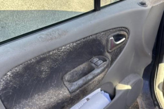 Feu arriere principal gauche (feux) RENAULT SCENIC 1