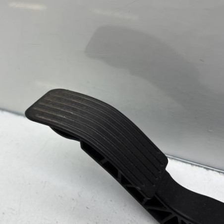 Pedale d'accelerateur PEUGEOT 208 1