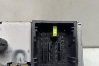 Autoradio d'origine PEUGEOT 208 1