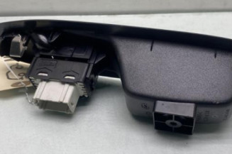 Interrupteur de leve vitre avant droit PEUGEOT 208 1