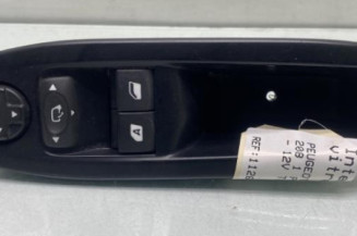 Interrupteur de leve vitre avant gauche PEUGEOT 208 1 Photo n°1