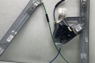 Leve vitre electrique avant droit PEUGEOT 208 1