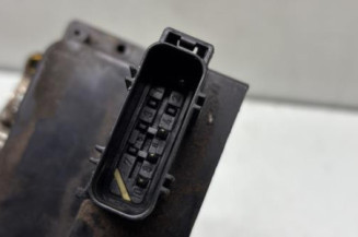 Serrure arriere gauche FORD FIESTA 5