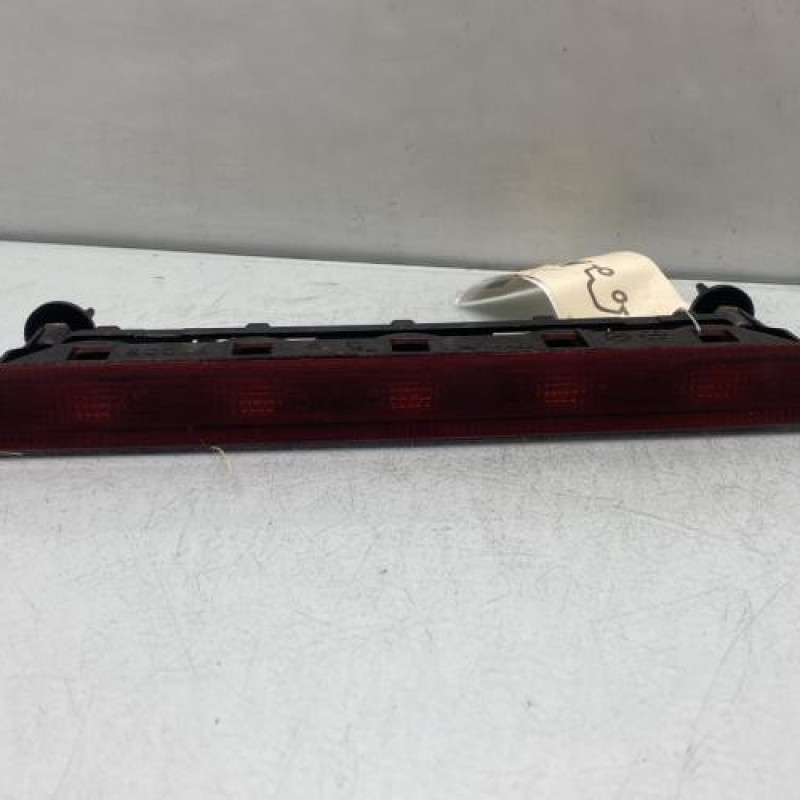 Feu arriere stop central PEUGEOT PARTNER 1 Photo n°1