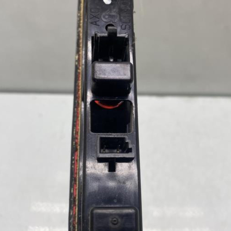 Feu arriere stop central PEUGEOT PARTNER 1 Photo n°3