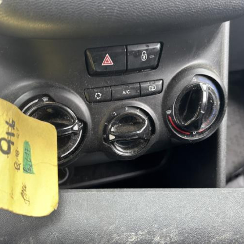 Vase de lave glace PEUGEOT 208 1 Photo n°15