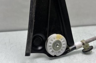Leve vitre electrique avant droit VOLKSWAGEN POLO 5