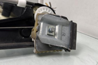 Leve vitre electrique avant droit VOLKSWAGEN POLO 5