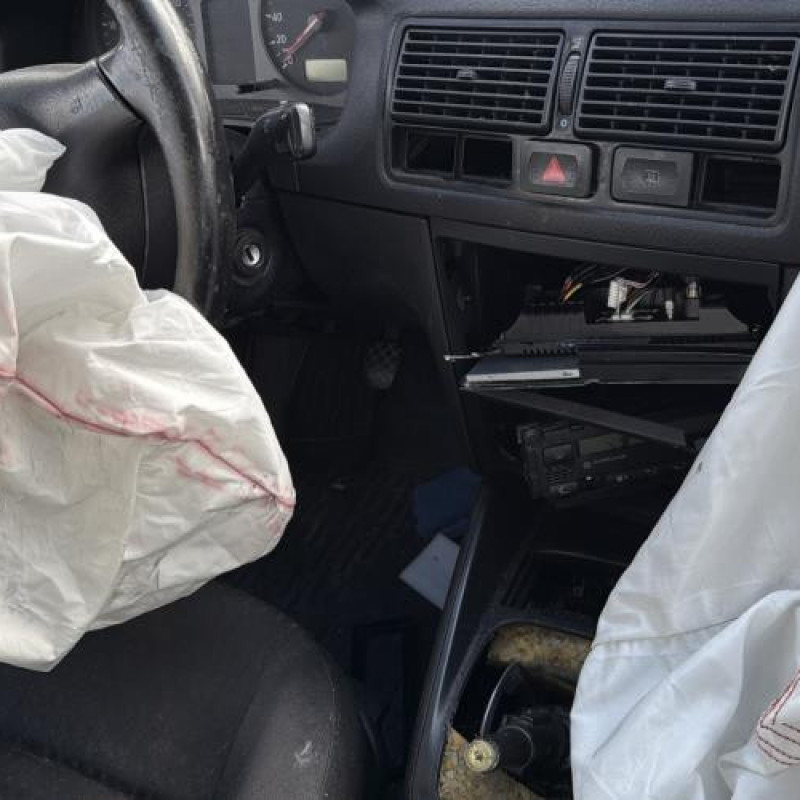 Pare soleil gauche VOLKSWAGEN GOLF 4 Photo n°19