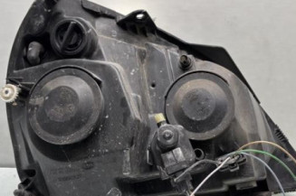 Optique avant principal gauche (feux)(phare) RENAULT CLIO 2