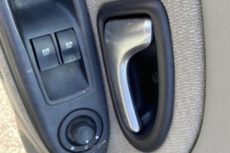 Optique avant principal gauche (feux)(phare) RENAULT CLIO 2