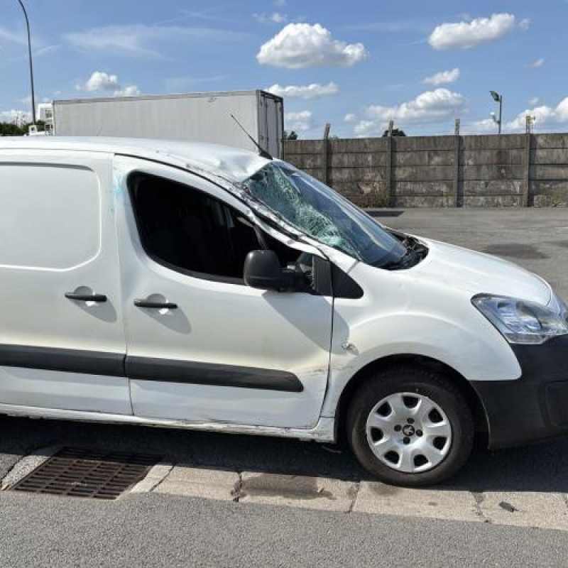 Boitier air bag PEUGEOT PARTNER 2 Photo n°6